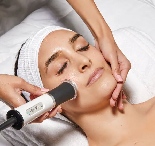 Radiofrequentie & Oxygeneo Tripolar Ultrasound